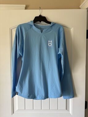 Under Armour Light Blue Women’s Softball Hooded Performance Shirt/Jacket